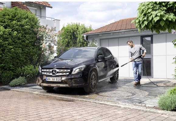 Hidrolimpiadora Karcher K4 Compact UM